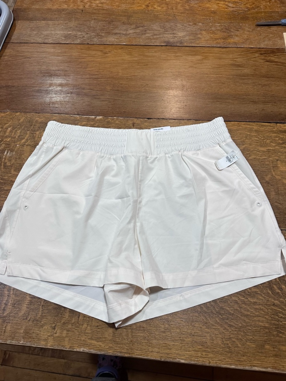 Old Navy NWT sz 2XL Cream Athletic‎ Shorts with Elastic Waist